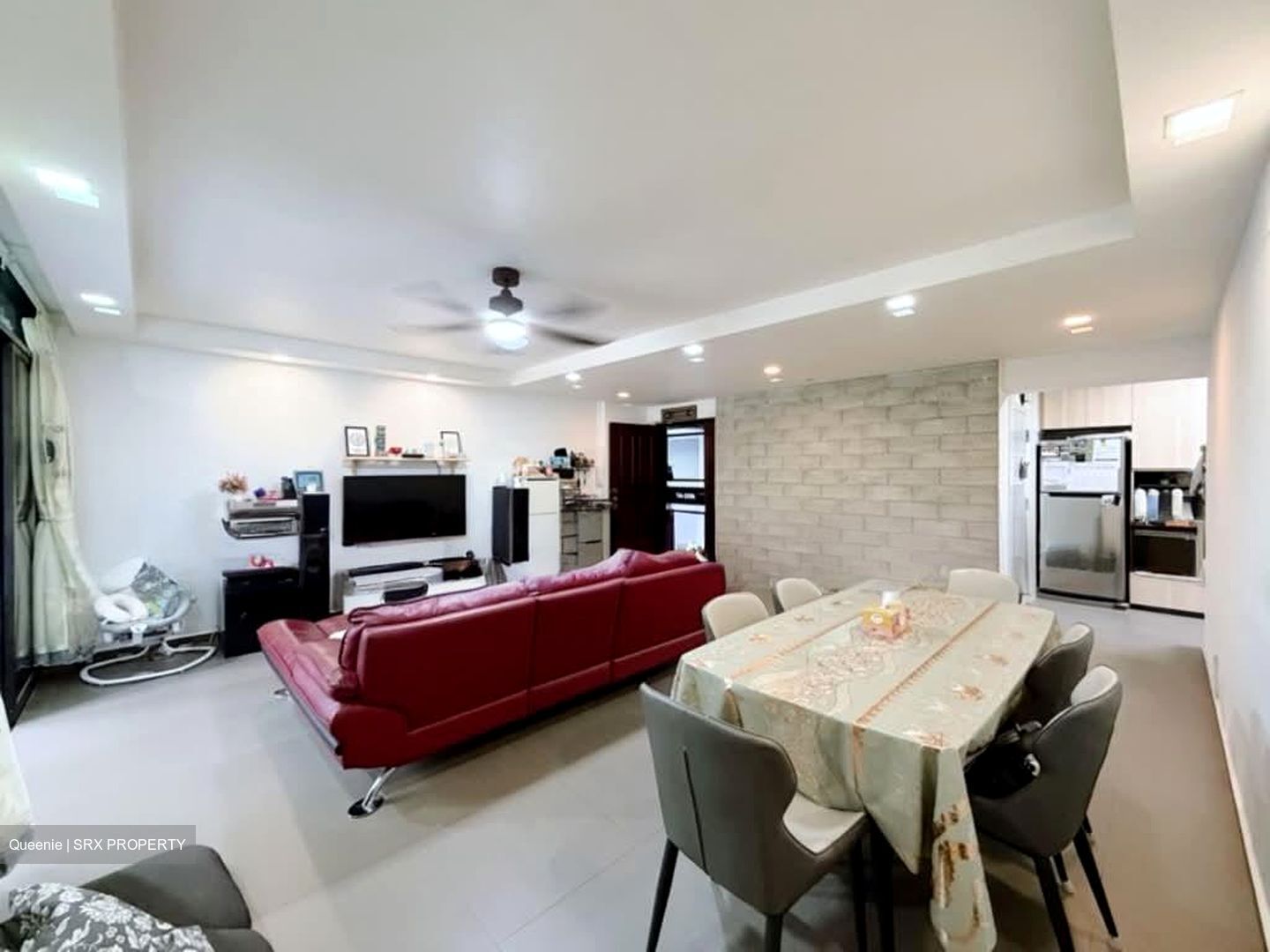 Blk 305B Anchorvale Place (Sengkang), HDB 5 Rooms #555473081